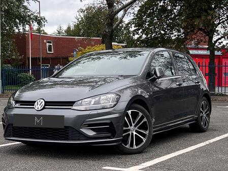 VOLKSWAGEN GOLF 1.5 TSI EVO R-Line