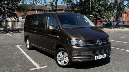 VOLKSWAGEN TRANSPORTER 2.0 BiTDI BlueMotion Tech T32 Highline