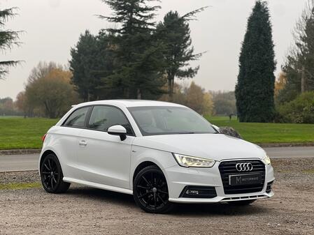 AUDI A1 1.6 TDI S line